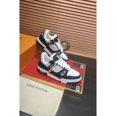 Louis Vuitton Trainer Sneaker